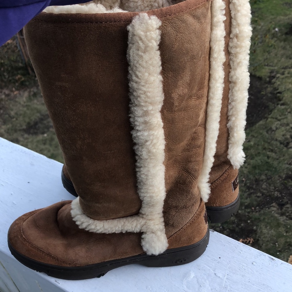 Ugg Sunburst 5218 Tall Boots Chestnut EUC โ๏ธ๐๐ - Picture 4 of 8